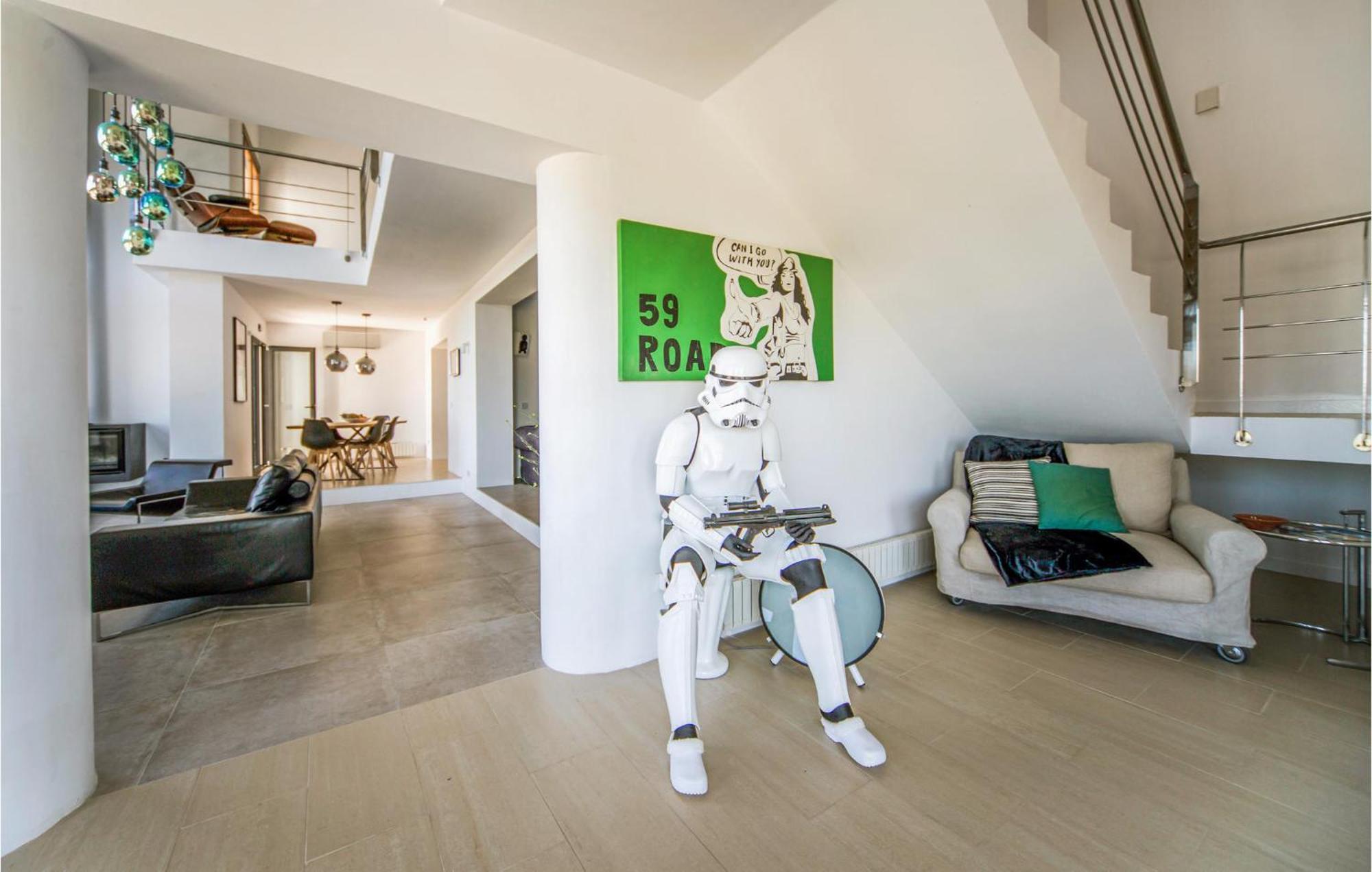 Amazing Home In Ador With Kitchenette Zewnętrze zdjęcie